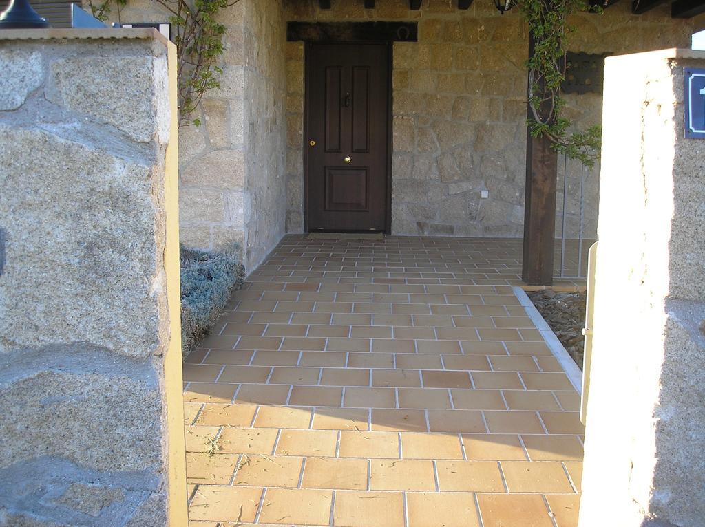 Casa Pico Zapatero Guest House Sotalbo Exterior photo